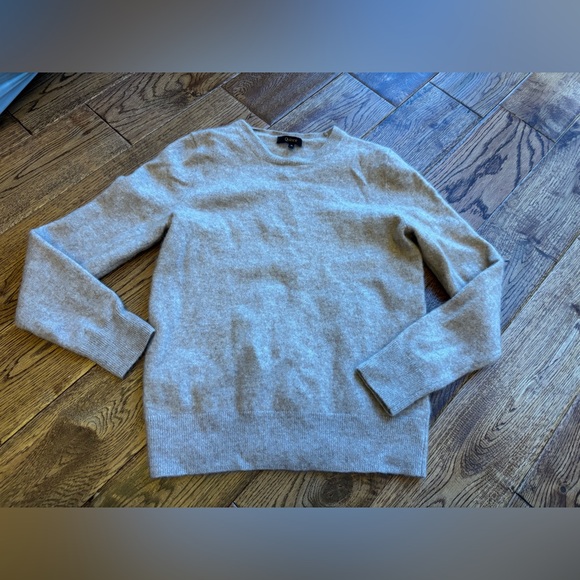 Quince 100% Mongolian Cashmere Crewneck Sweater Oatmeal Size Small excellent co - Picture 4 of 9